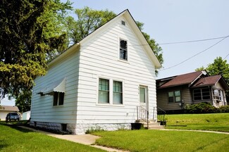 2618 Broadway, Rockford, IL 61108
