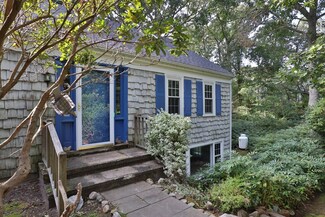 77 Headwaters Rd, Centerville, MA 02632