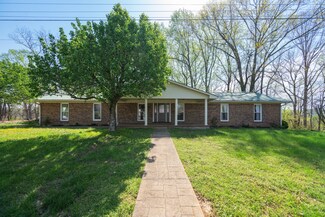 134 Hillcrest Dr, Linden, TN 37096