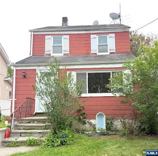 648 Martense Ave, Teaneck, NJ 07666
