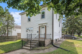 1601 Magnolia St, South Bend, IN 46613