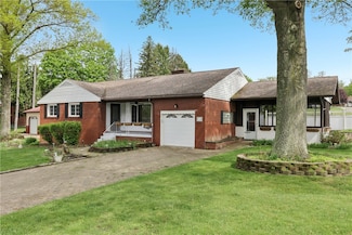 114 Cherry Ln, Aliquippa, PA 15001