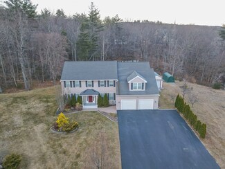 216 Roosevelt St, Fitchburg, MA 01420