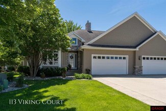 113 Viking Ct, Mankato, MN 56001