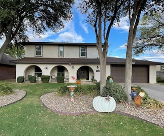 1308 S Leon Ave, Monahans, TX 79756