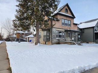 303 Doty St, Kaukauna, WI 54130