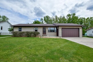105 Dougherty Ct, Ridgeway, WI 53582