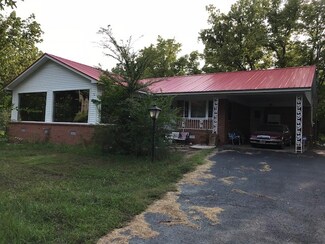 90 Levoid Rd, Bolivar, TN 38008