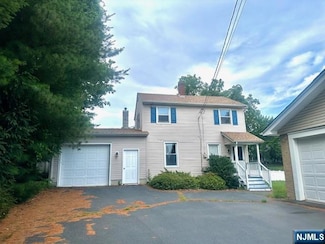 147 E Center St Unit REAR, Midland Park, NJ 07432