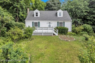 428 Clark Ave, Clarks Summit, PA 18411