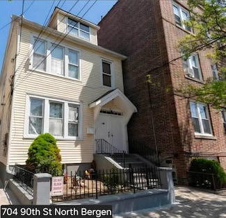 704 90th St, North Bergen, NJ 07047