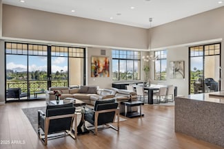 2 Biltmore Estate Unit 309, Phoenix, AZ 85016