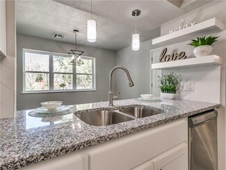 8304 S Youngs Blvd, Oklahoma City, OK 73159