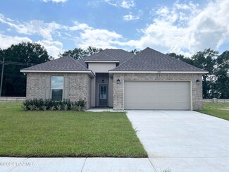 108 Ethereal St, Youngsville, LA 70592