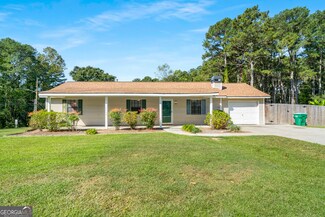 1141 Holly Hills Dr SW, Lilburn, GA 30047