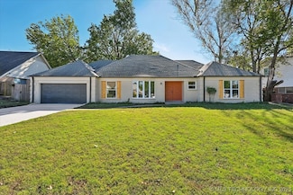 5822 E 47th St, Tulsa, OK 74135