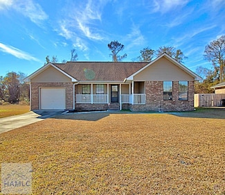 942 Gulfstream Rd, Hinesville, GA 31313