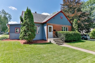 517 Weston Ave, Rothschild, WI 54474