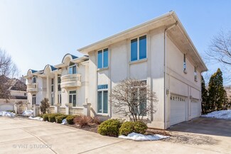 9400 Falling Waters Dr E, Burr Ridge, IL 60527