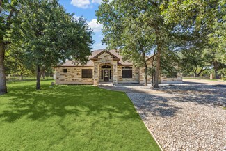 141 Silverado Dr, Georgetown, TX 78633