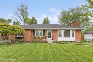 6804 Dartmoor Dr, Louisville, KY 40222