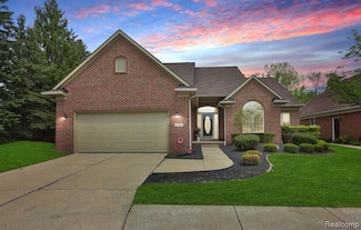 61450 Wedgewood Dr, Washington, MI 48094