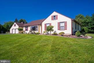 5 Glengarry Way, Princeton Junction, NJ 08550