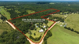 830 Jack Johnston Rd, Tuskegee, AL 36083