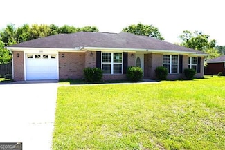 330 Cowart Rd, Hinesville, GA 31313