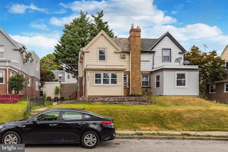 231 W Albemarle Ave, Lansdowne, PA 19050