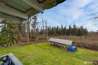 1366 Orchard Loop, Oak Harbor, WA 98277