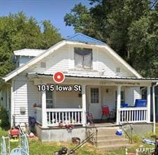1015 Iowa St, Louisiana, MO 63353