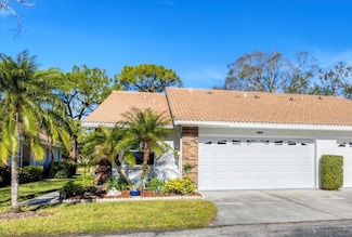 5828 Garden Lakes Dr, Bradenton, FL 34203