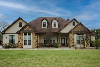 2245 Strangmeier Rd, Brenham, TX 77833