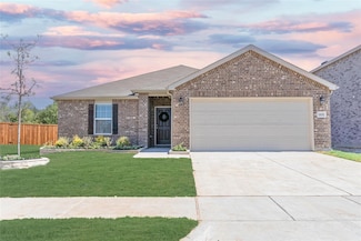 1105 Trace Dr, Aubrey, TX 76227