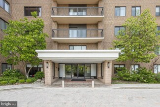 200 N Pickett St Unit 1509, Alexandria, VA 22304