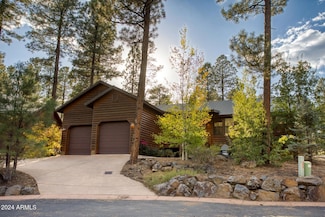 1640 S Spruce Ln, Show Low, AZ 85901