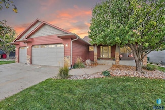 4105 W 91st St, Sioux Falls, SD 57108