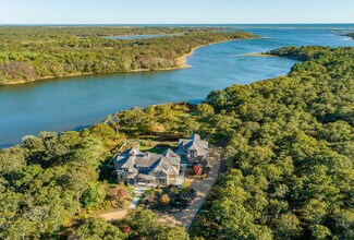 9 Briggs Rd, Edgartown, MA 02539