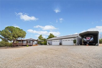 9880 Ponderosa Rd, Pinon Hills, CA 92372