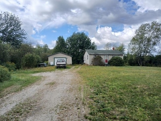 23 Addison Rd, Columbia, ME 04623