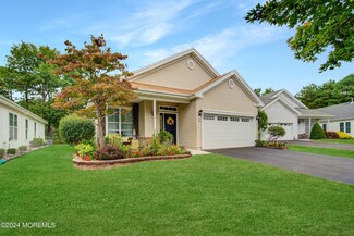 25 Cromwell Ct, Manchester, NJ 08759