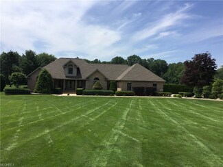 1090 Sodom Hutchings Rd SE, Vienna, OH 44473