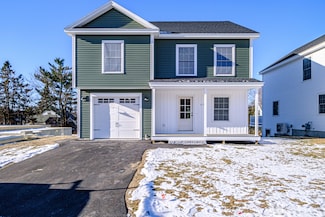 69 O'Neil St, South Portland, ME 04106