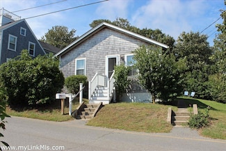 7 Back St, Nantucket, MA 02554