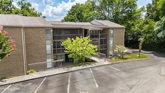536 Berlin Dr Unit 187, Knoxville, TN 37923