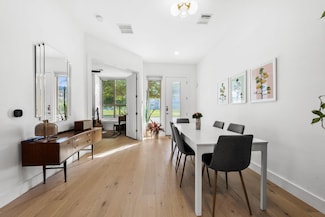4004 Berkman Dr, Austin, TX 78723