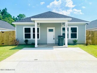 14973 Dillon St, Vancleave, MS 39565