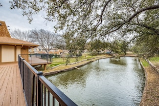 2016 Westbain Dr, Arlington, TX 76015