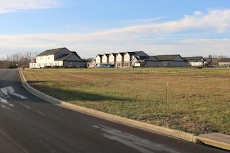 232 Pauline Dr, Berea, KY 40403